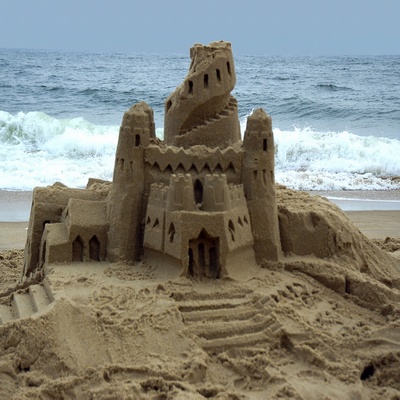 sand_castle_28388546b.jpg