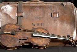 Απίστευτη τιμή «έπιασε» το βιολί του Τιτανικού! Δείτε πόσο πουλήθηκε…