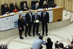 Διεθνής διάκριση για τον Ιβάν Σαββίδη, που τιμήθηκε με το βραβείο «Giuseppe Sciacca»